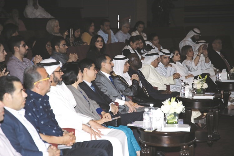 حضور غفير يتقدمه الامين العام المساعد د. بدر الدويش والسفير الأردني صقر ابوشتال﻿
