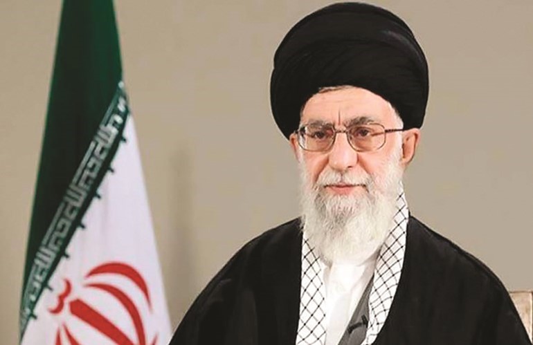 المرشد الأعلى للثورة الإيرانية علي خامنئي﻿