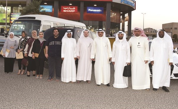 الزعبي والسعيدي مع فريق الحملة قبيل انطلاقها﻿