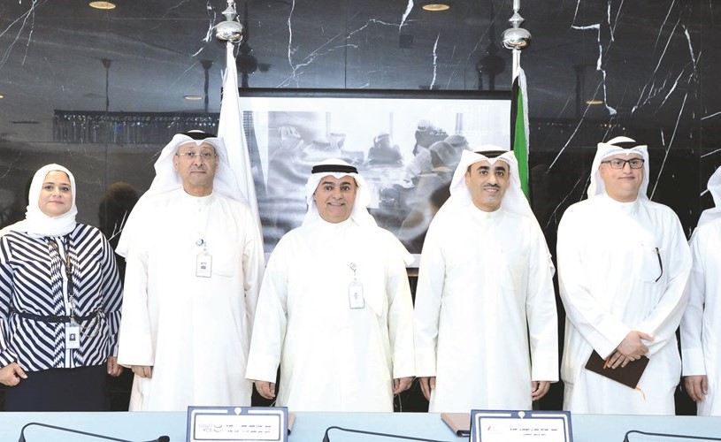 التويجري والمضف مع مسؤولي بوبيان والائتمان﻿