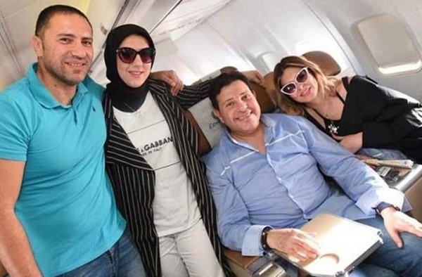 شاهد الظهور الأحدث لهاني شاكر وزوجته من الأردن