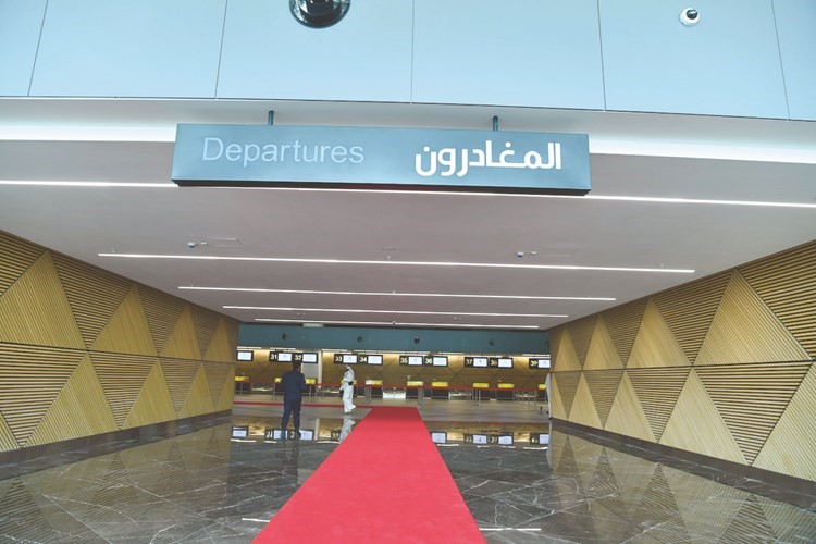 صالة المغادرين في المبنى الجديد﻿