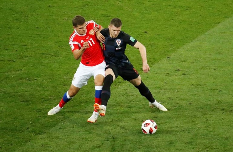 كرواتيا تقصي روسيا بركلات الترجيح 4-3 بعد انتهاء الوقتين الاصلي والاضافي 2-2 ويضرب موعدا مع انجلترا بنصف النهائي