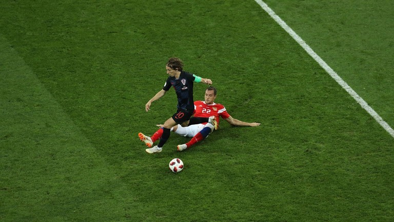 كرواتيا تقصي روسيا بركلات الترجيح 4-3 بعد انتهاء الوقتين الاصلي والاضافي 2-2 ويضرب موعدا مع انجلترا بنصف النهائي