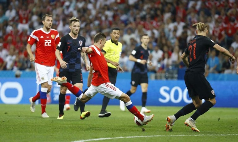 كرواتيا تقصي روسيا بركلات الترجيح 4-3 بعد انتهاء الوقتين الاصلي والاضافي 2-2 ويضرب موعدا مع انجلترا بنصف النهائي