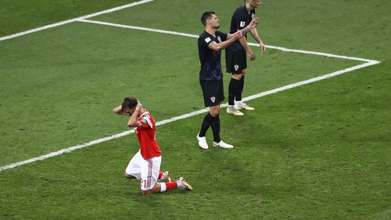 كرواتيا تقصي روسيا بركلات الترجيح 4-3 بعد انتهاء الوقتين الاصلي والاضافي 2-2 ويضرب موعدا مع انجلترا بنصف النهائي