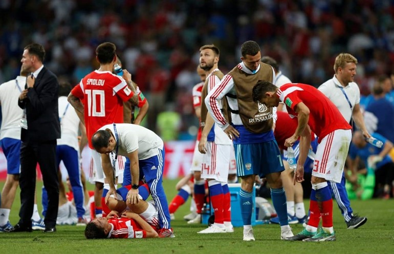 كرواتيا تقصي روسيا بركلات الترجيح 4-3 بعد انتهاء الوقتين الاصلي والاضافي 2-2 ويضرب موعدا مع انجلترا بنصف النهائي