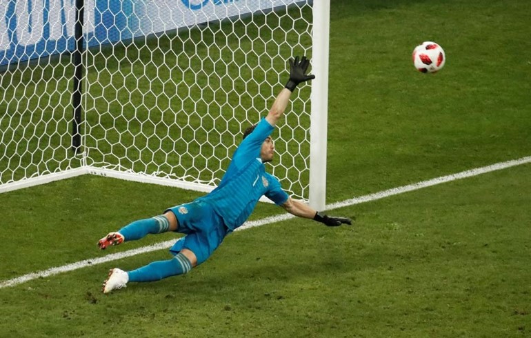 كرواتيا تقصي روسيا بركلات الترجيح 4-3 بعد انتهاء الوقتين الاصلي والاضافي 2-2 ويضرب موعدا مع انجلترا بنصف النهائي