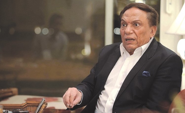 عادل إمام يتجاهل تصريحات محمد رمضان