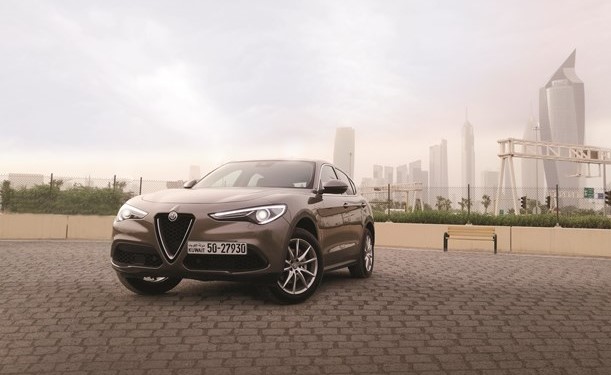 ألفاروميو ستيلفيو SUV على الطريقة الإيطالية