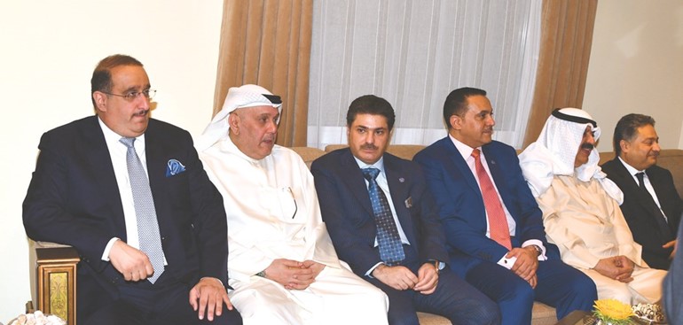 خالد الجارالله وسالم الأذينة والشيخ خالد العبدالله وفيصل المدلج ويوسف الرومي ﻿