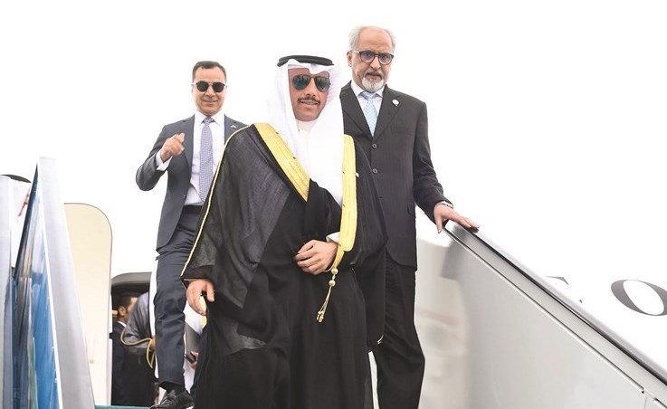 رئيس مجلس الأمة مرزوق الغانم اثناء وصوله إلى تركيا ﻿