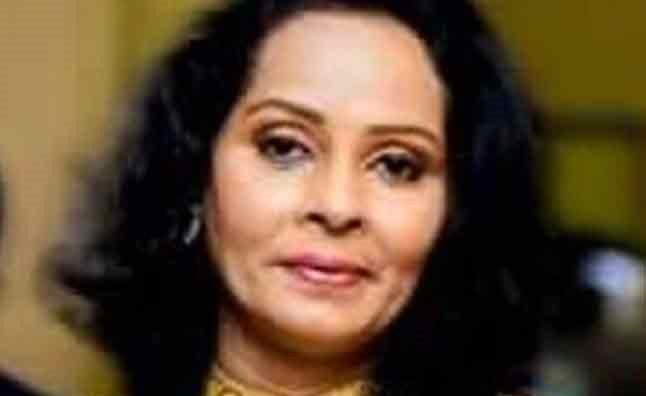 العثور على مغنية شهيرة مقتولة بـ مقص