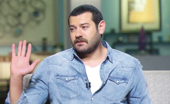 عمرو يوسف﻿