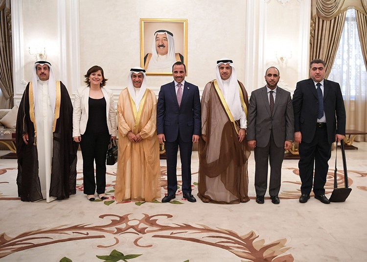 الغانم إلى بيروت للمشاركة في منتدى الاقتصاد العربي