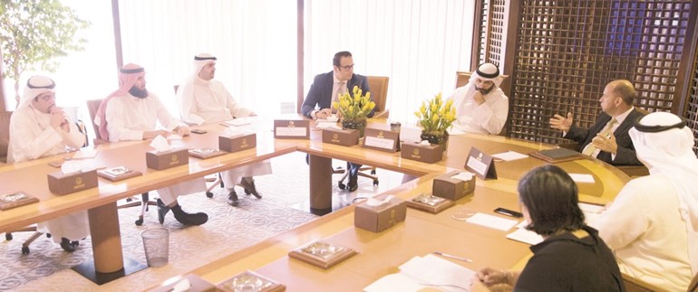 جانب من المناقشات بين ممثلي MSCI وبورصة الكويت﻿