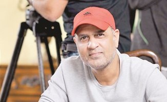 بالفيديو.. المخرج محمد القفاص لـ «الأنباء»: لا أمانع أن يقال عني «روح سوداوية» في اللوكيشن!