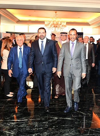 رئيس مجلس الأمة مرزوق الغانم ورئيس الوزراء اللبناني سعد الحريري خلال مشاركتهما في منتدى الاقتصاد العربي
