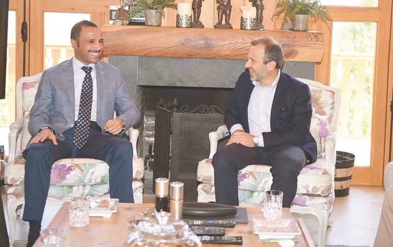 الرئيس الغانم خلال لقائه وزير الخارجية اللبناني جبران باسيل﻿