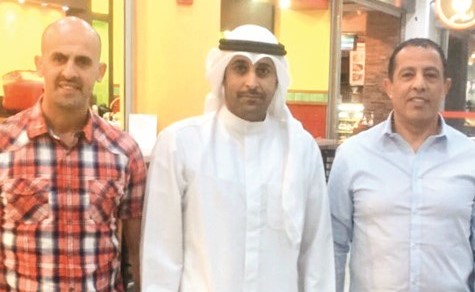 صالح الجنفاوي في استقبال الجهاز الفني لفريق الجهراء﻿