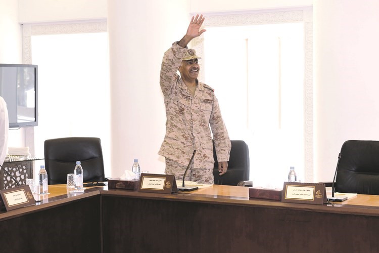 رئيس الأركان العامة للجيش الفريق ركن محمد الخضر﻿