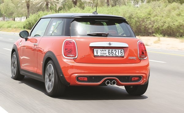 MINI.. المشاغبة البريطانية بأسلوب جديد
