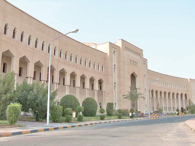 اتحاد طلبة الكويت: لجنة لتفقد آلية اعتماد الشهادات الجامعية بمصر