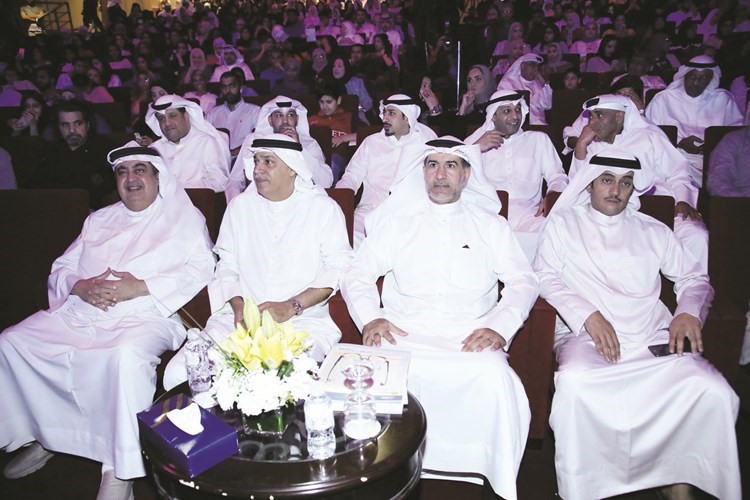 أمين عام المجلس الوطني م.علي اليوحة والأمين المساعد لقطاع الثقافة د.عيسى الانصاري في حفل الافتتاح﻿