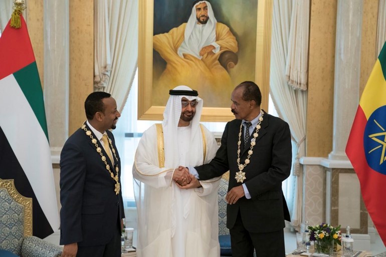 وسام زايد لرئيسي اريتريا وأثيوبيا