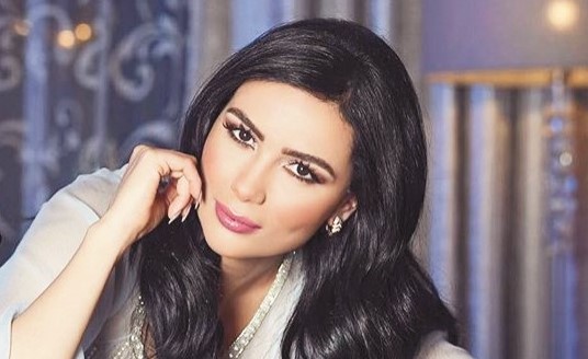 شيماء هلالي: لا يمكن مقارنتي بإليسا!