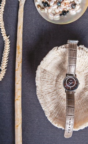 ساعة DiaMaster Diamonds من Rado حان وقت إبراز إشراقتك المبدعة