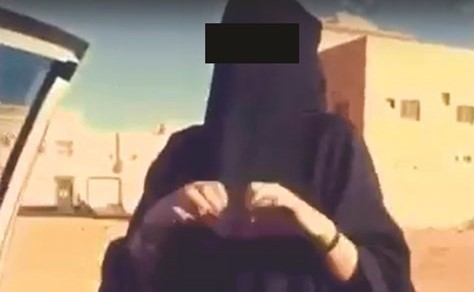 «الداخلية»: عقوبة راقص الـ «كيكي» سحب الرخصة وإجازة المركبة ولوحاتها 4 أشهر