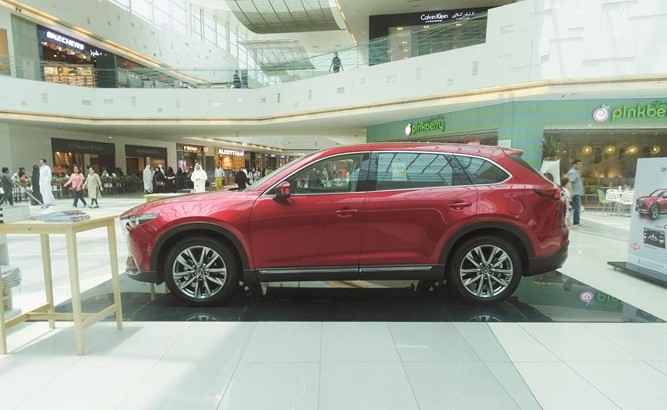 مازدا «الشايع والصقر» تستعرض CX9 في «الأفنيوز»