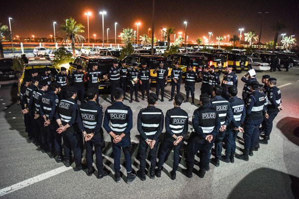 حملة أمنية تفتيشية موسعة على منطقة جليب الشيوخ تسفر عن التدقيق على 927 شخصاً