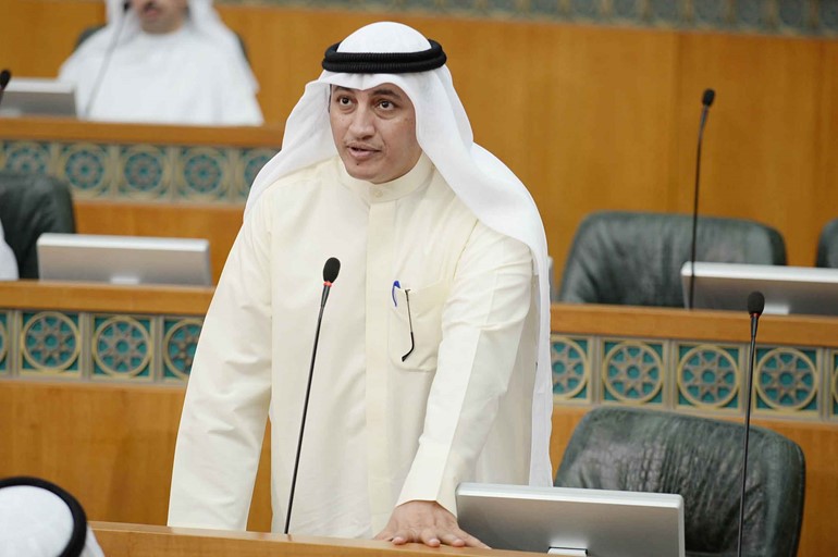 عسكر العنزي: تضحيات أبناء الكويت خلال الغزو العراقي كانت مثالاً رائعاً على الوحدة الوطنية