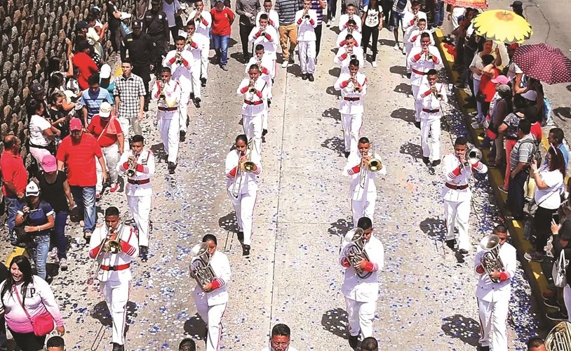 جانب من الاحتفال بالمئوية الخامسة لتأسيس العاصمة الكوبية﻿