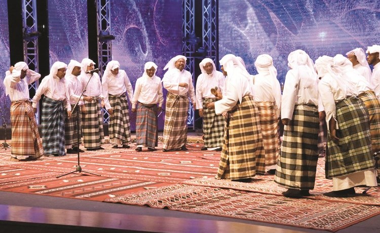 جانب من لوحات القلالي البحرينية ﻿﻿ (زين علام)﻿