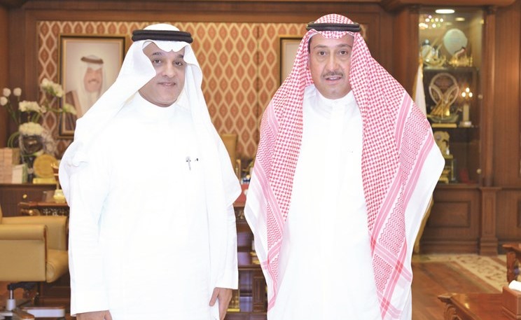 الشيخ فيصل الحمود مستقبلا د.حسن الأنصاري﻿