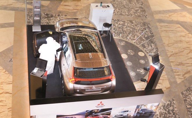 «الملا» تعرض سيارتي ميتسوبيشي «إكليبس كروس» و«مونتيرو سبورت» بمجمع «Gate Mall»