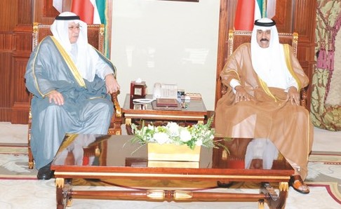 سمو ولي العهد الشيخ نواف الاحمد مستقبلا الشيخ خالد الجراح ﻿