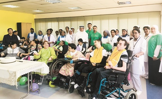 متطوعو لوياك مع أبناء الجمعية الكويتية لرعاية المعاقين﻿