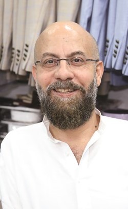 حسن﻿
