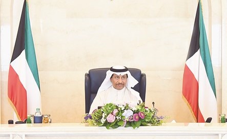 سمو الشيخ جابر المبارك مترئسا جلسة المجلس أمس﻿