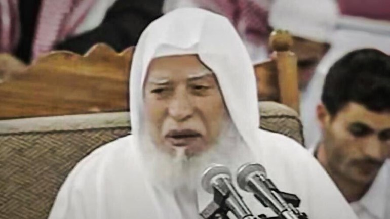 الشيخ أبو بكر الجزائري في ذمة الله .. بعد حياة حافلة بالعطاء وخدمة الدعوة الإسلامية