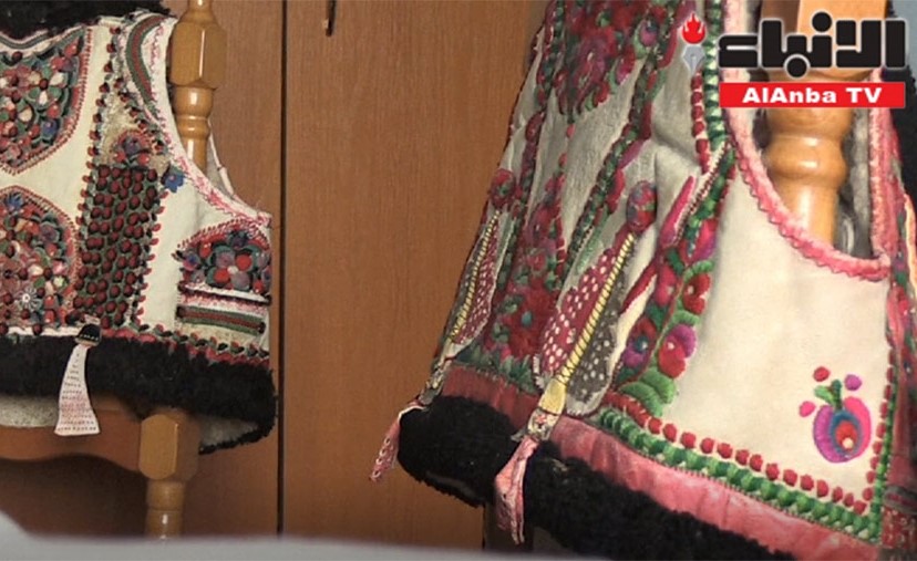 بالفيديو.. "دار ديور" تنسخ سترة تقليدية.. وحرفيو رومانيا أكبر المستفيدين