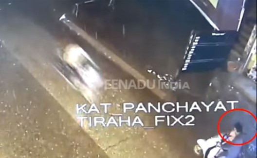 بالفيديو.. غرق طفلة صغيرة ووالدها الذي حاول إنقاذها في الهند
