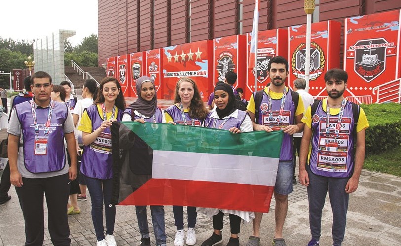 طلاب جامعة الشرق الأوسط الأمريكية يحققون إنجازاً هو الأول من نوعه إقليمياً في «تحدي الروبوتات» العالمي بالصين