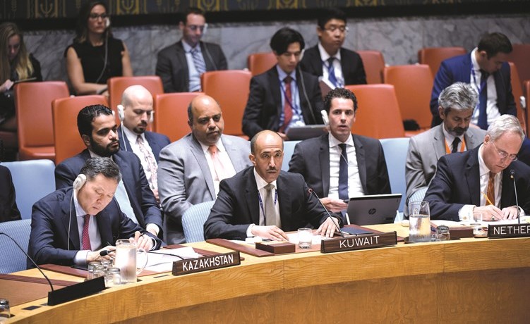 نائب المندوب الدائم لوفد الكويت لدى الأمم المتحدة المستشار بدر المنيخ ﻿