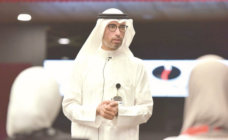 جمال السنعوسي متحدثا﻿
