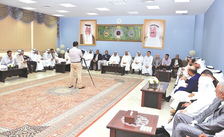 جانب من تجمع قيادات وموظفي الهيئة الخيرية لتبادل التهاني بالعيد﻿